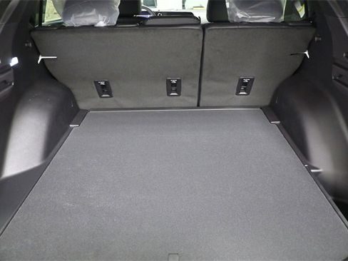 New 2026 Chevrolet Equinox EV LT image 15