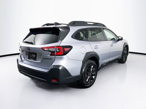 Used 2025 Subaru Outback Onyx Edition AWD/4WD image 9