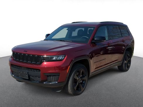 Certified 2023 Jeep Grand Cherokee L Laredo image 4