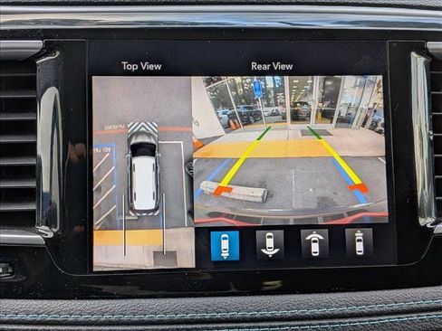 Used 2018 Chrysler Pacifica Limited w/ Advanced Safetytec Group image 14