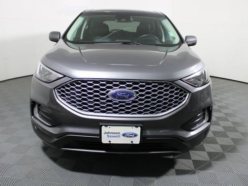 Certified 2024 Ford Edge SEL image 3