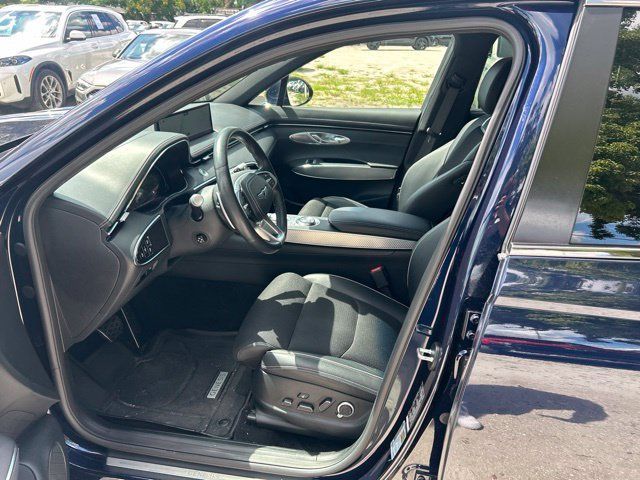 Used 2024 Genesis GV70 2.5T w/ Sport Prestige Package AWD/4WD image 5