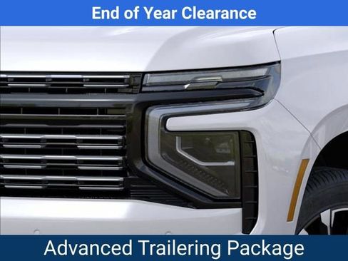 New 2025 Chevrolet Suburban High Country image 11