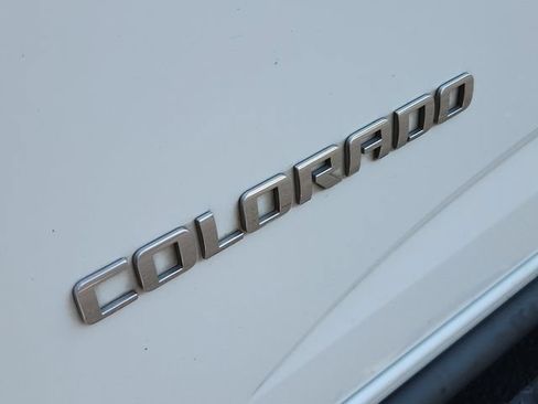 Used 2018 Chevrolet Colorado W/T w/ WT Convenience Package AWD/4WD image 24
