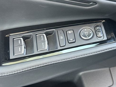 Used 2024 Honda Accord Touring image 12