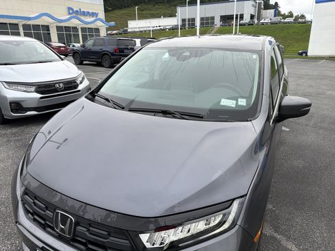 Used 2025 Honda Odyssey EX-L image 8
