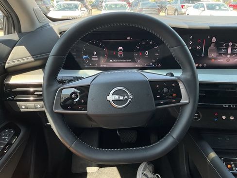 Certified 2025 Nissan Murano SL w/ Cargo Package AWD/4WD image 28