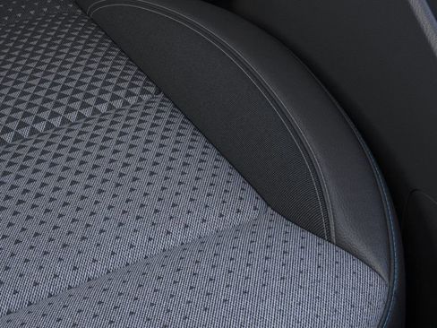 New 2026 Chevrolet Trax LT image 21