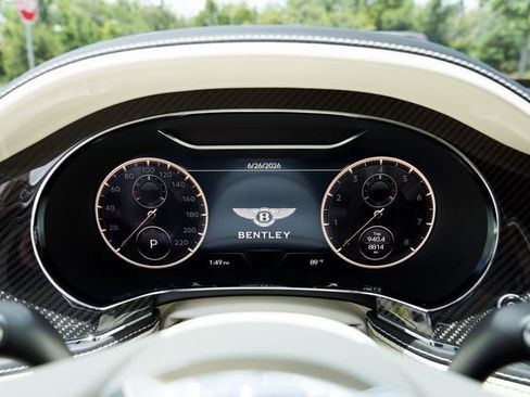 Used 2023 Bentley Flying Spur Azure AWD/4WD image 28