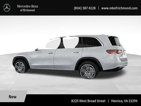 Certified 2026 Mercedes-Benz GLS 450 4MATIC image 31