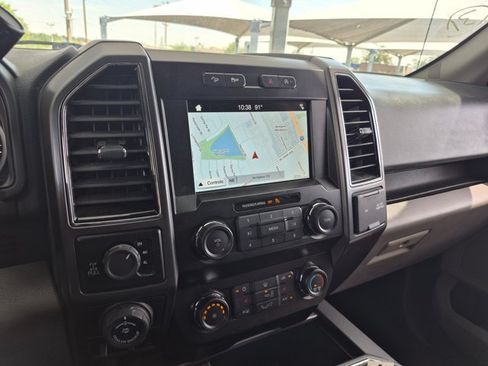 Used 2019 Ford F150 XLT w/ Equipment Group 302A Luxury AWD/4WD image 11