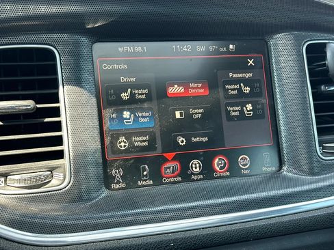 Used 2015 Dodge Charger R/T w/ Plus Group RWD image 30
