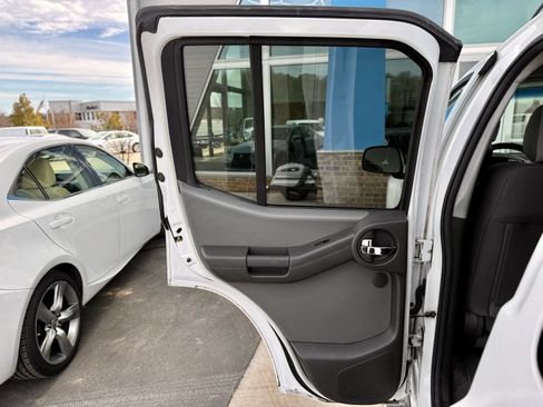 Used 2009 Nissan Xterra S w/ X Gear Pkg RWD image 21