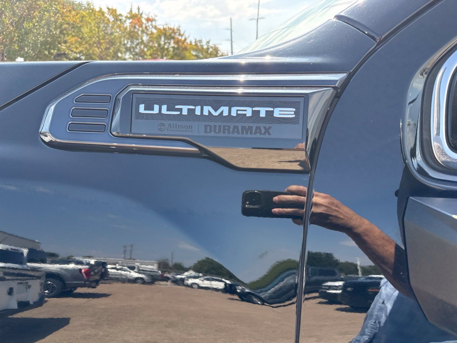 Used 2024 GMC Sierra 2500 Denali Ultimate AWD/4WD image 13