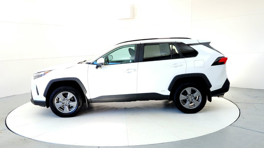 Certified 2024 Toyota RAV4 XLE w/ Convenience Package AWD/4WD image 3