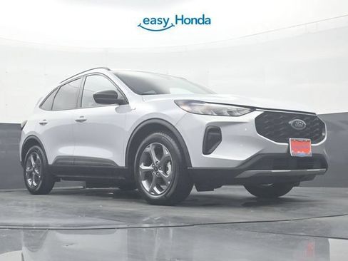 Used 2025 Ford Escape ST-Line FWD image 27