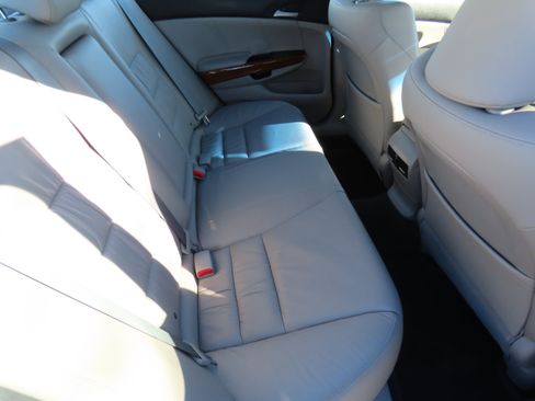 Used 2012 Honda Accord EX-L image 13