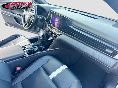 Used 2025 Toyota Camry SE w/ Convenience Package AWD/4WD image 37