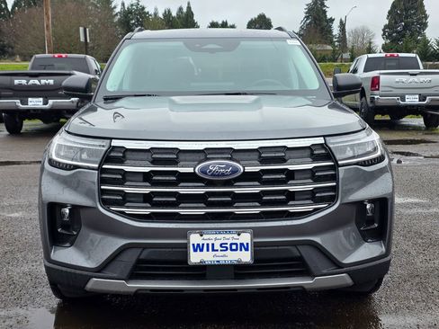 New 2026 Ford Explorer Active w/ Active Comfort Package image 6