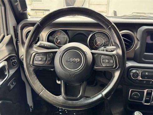 Used 2019 Jeep Wrangler Unlimited Sport S image 19