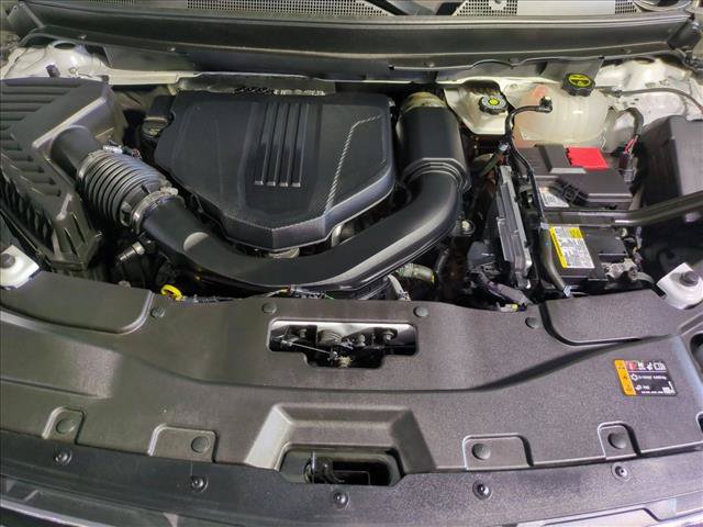Used 2025 Chevrolet Traverse LT w/ Driver Confidence Package FWD image 23