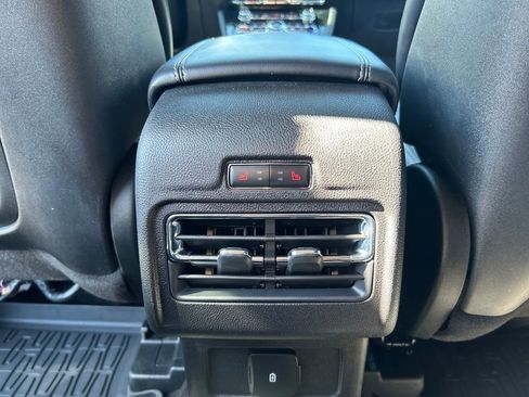 Used 2022 Lincoln Corsair Reserve w/ Elements Package AWD/4WD image 17