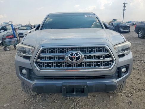 Used 2017 Toyota Tacoma TRD Off-Road w/ Tow Package image 6