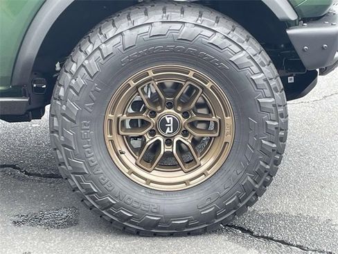 New 2025 Ford Bronco Badlands image 37