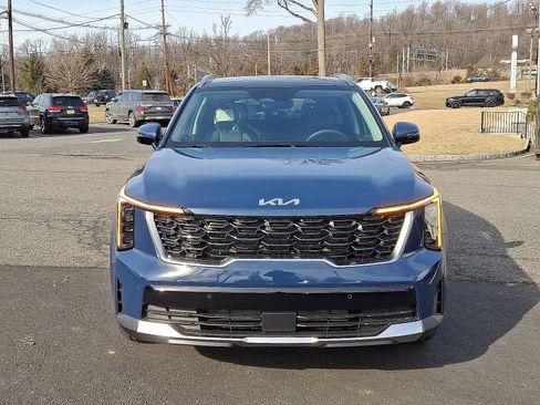 New 2026 Kia Sorento S image 2