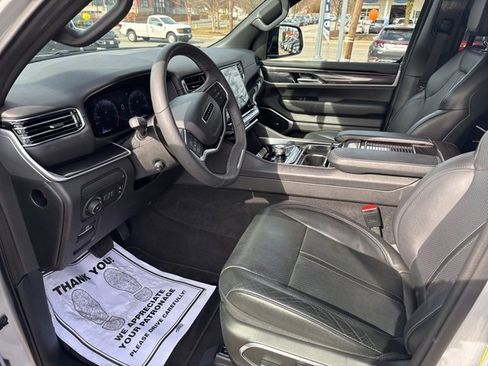 Used 2024 Jeep Wagoneer 4WD image 24