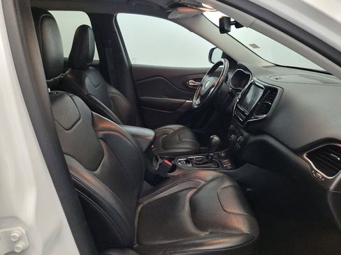 Used 2019 Jeep Cherokee Limited AWD/4WD image 21