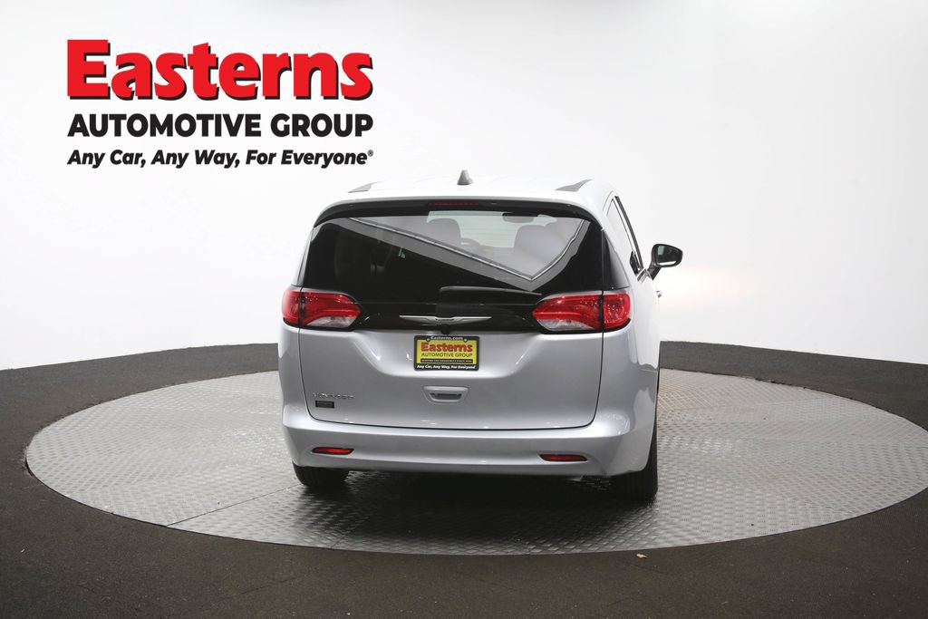 Used 2023 Chrysler Voyager LX FWD image 39