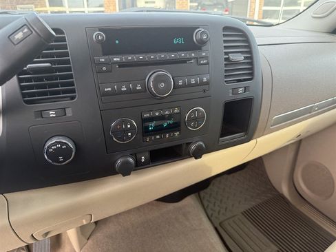 Used 2013 GMC Sierra 1500 SLE w/ Power Tech Package AWD/4WD image 7