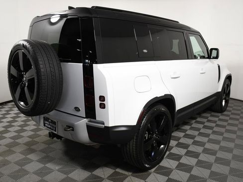 Used 2023 Land Rover Defender 110 S AWD/4WD image 6