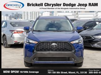 Used 2022 Toyota Corolla Cross LE video 2