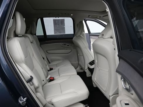 New 2026 Volvo XC90 B6 Ultra w/ Protection Package AWD/4WD image 17