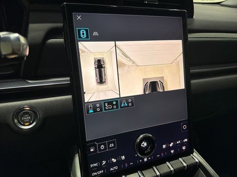 Used 2026 GMC Terrain AT4 w/ Convenience Package III image 21