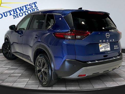 Used 2023 Nissan Rogue SV w/ SV Premium B Package AWD/4WD image 5