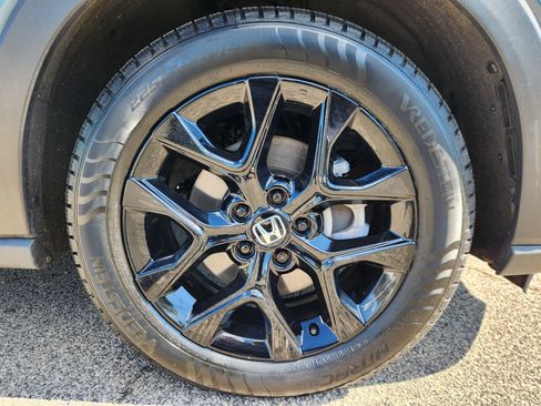 Certified 2024 Honda HR-V Sport image 19