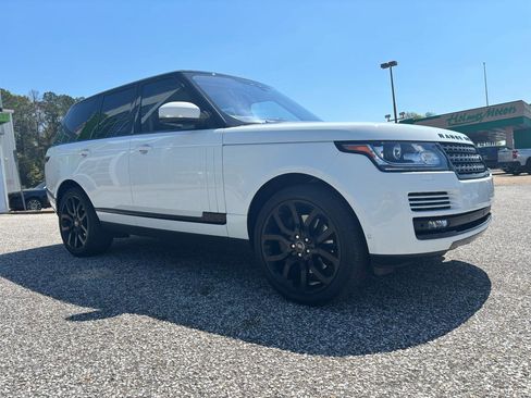 Used 2017 Land Rover Range Rover HSE image 8
