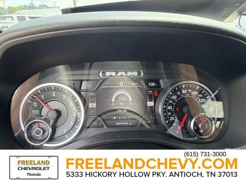 Used 2022 RAM 1500 Big Horn AWD/4WD image 30