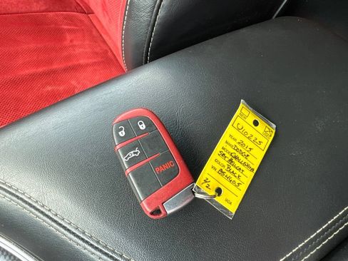 Used 2015 Dodge Challenger SRT Hellcat RWD image 24