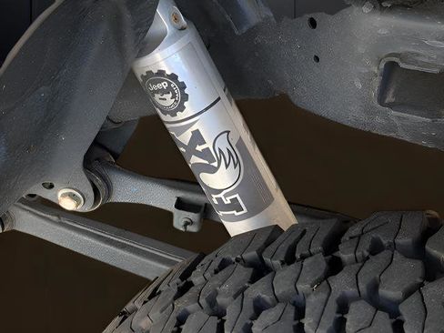 Used 2020 Jeep Gladiator Sport w/ Quick Order Package 24S image 4