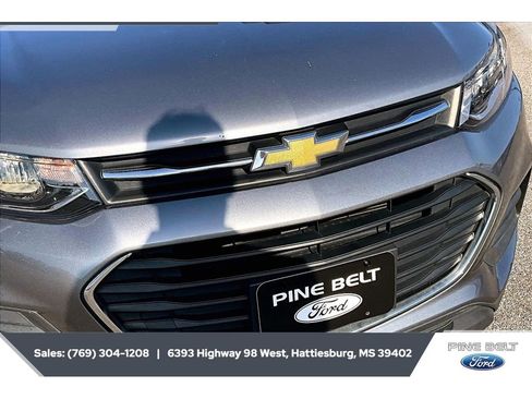 Used 2020 Chevrolet Trax LS w/ Tint and Cruise Package FWD image 22