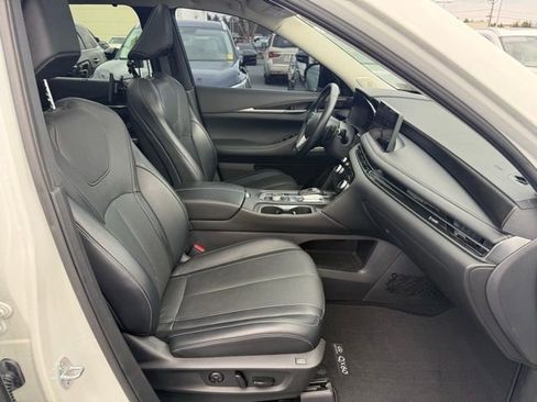 Used 2023 INFINITI QX60 Sensory w/ Cargo Package image 26