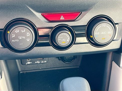 Used 2024 Subaru Forester Premium image 15