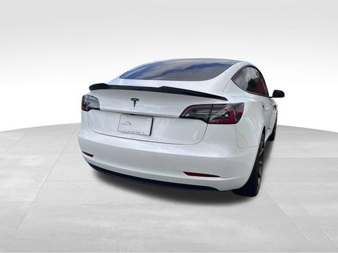 Used 2021 Tesla Model 3 Standard Range Plus RWD image 5