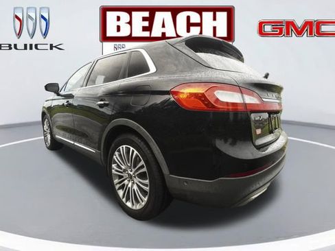 Used 2016 Lincoln MKX Reserve w/ Technology Package FWD image 5