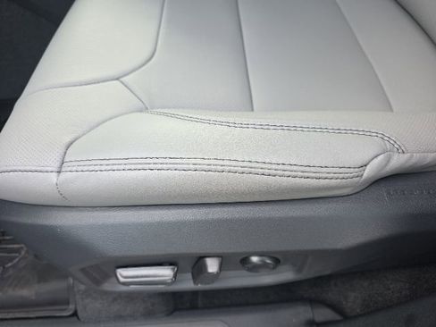 New 2026 Toyota Tundra Limited AWD/4WD image 16