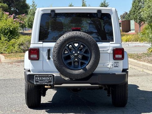 New 2026 Jeep Wrangler Unlimited Sport AWD/4WD image 4